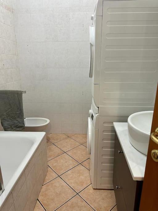 Indomabile Home Como Cantù Exterior foto